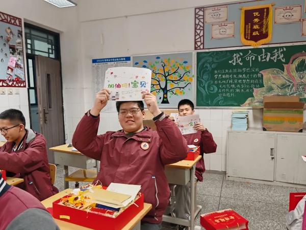 戰(zhàn)鼓催征 青春?jiǎn)⒑?(4)