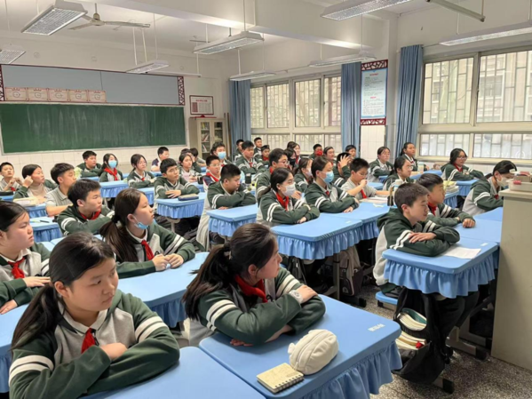 傳承經(jīng)典潤(rùn)心田，修身立德向未來 (5)